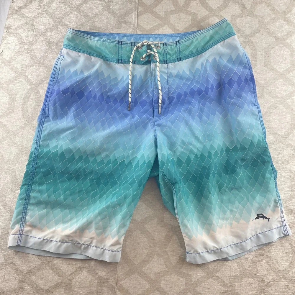 Tommy Bahama Relax Swim Trunks Men's Size 32 Blue Teal Diamond Board Shorts
